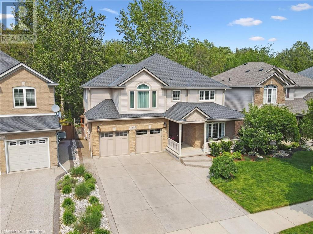748 CEDAR BEND Drive, Waterloo, Ontario