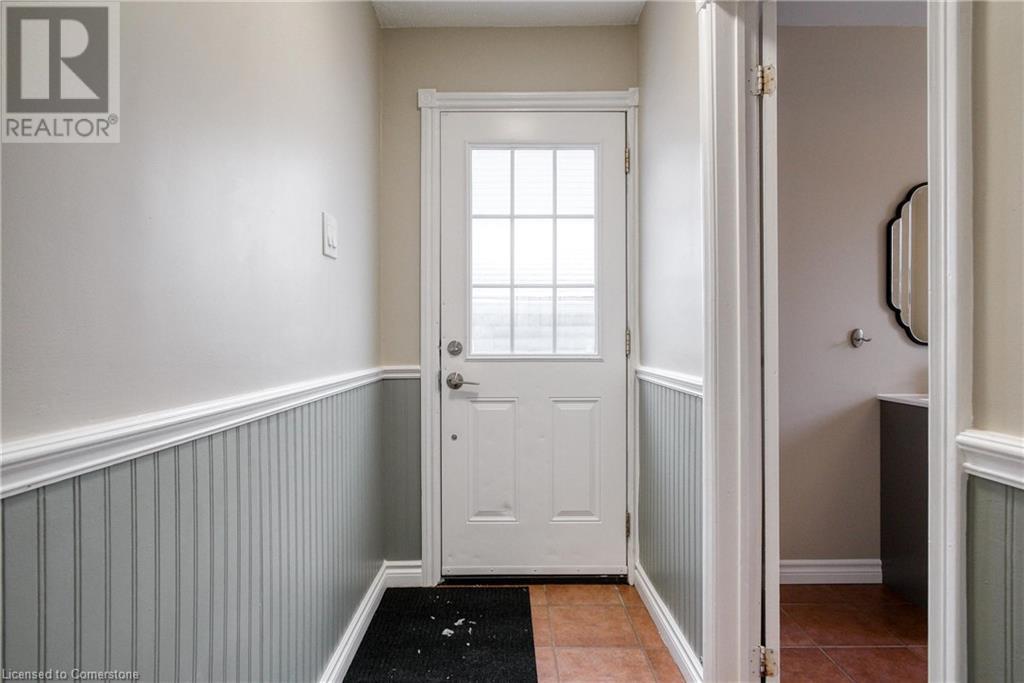 113 Beverly Street Unit# Main Floor, Cambridge, Ontario  N1R 3Z6 - Photo 16 - 40742473