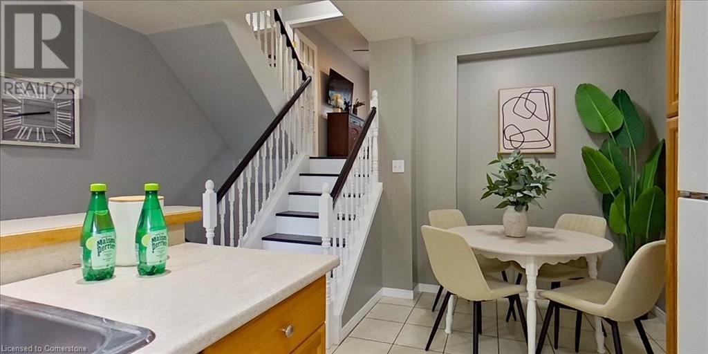 211 Veronica Drive Unit# 26, Kitchener, Ontario  N2A 2R8 - Photo 5 - 40740591
