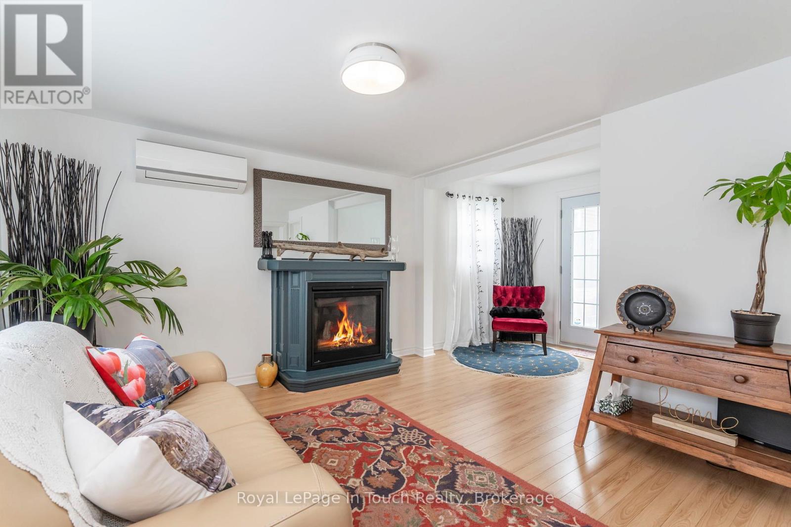 83 King Road, Tay, Ontario  L0K 2C0 - Photo 15 - S12231929