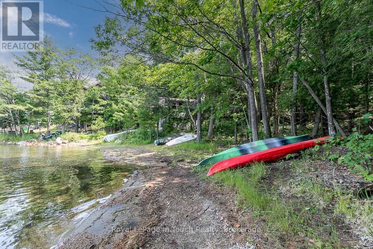 B207-7 Wahsoune Island, The Archipelago, Ontario  P2A 1T4 - Photo 32 - X12231994