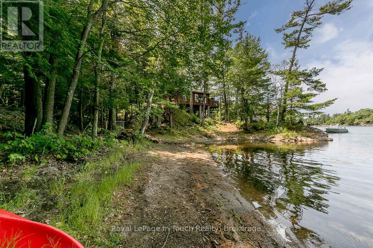 B207-7 Wahsoune Island, The Archipelago, Ontario  P2A 1T4 - Photo 33 - X12231994