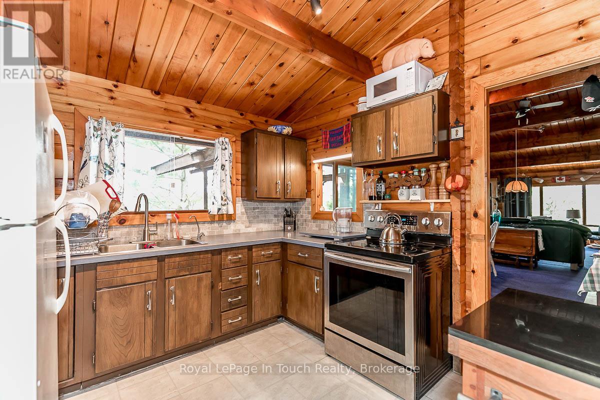 B207-7 Wahsoune Island, The Archipelago, Ontario  P2A 1T4 - Photo 9 - X12231994