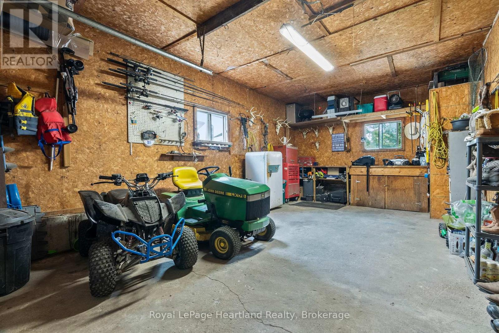 33 Allan Street, Minto, Ontario  N0G 1M0 - Photo 18 - X12232020
