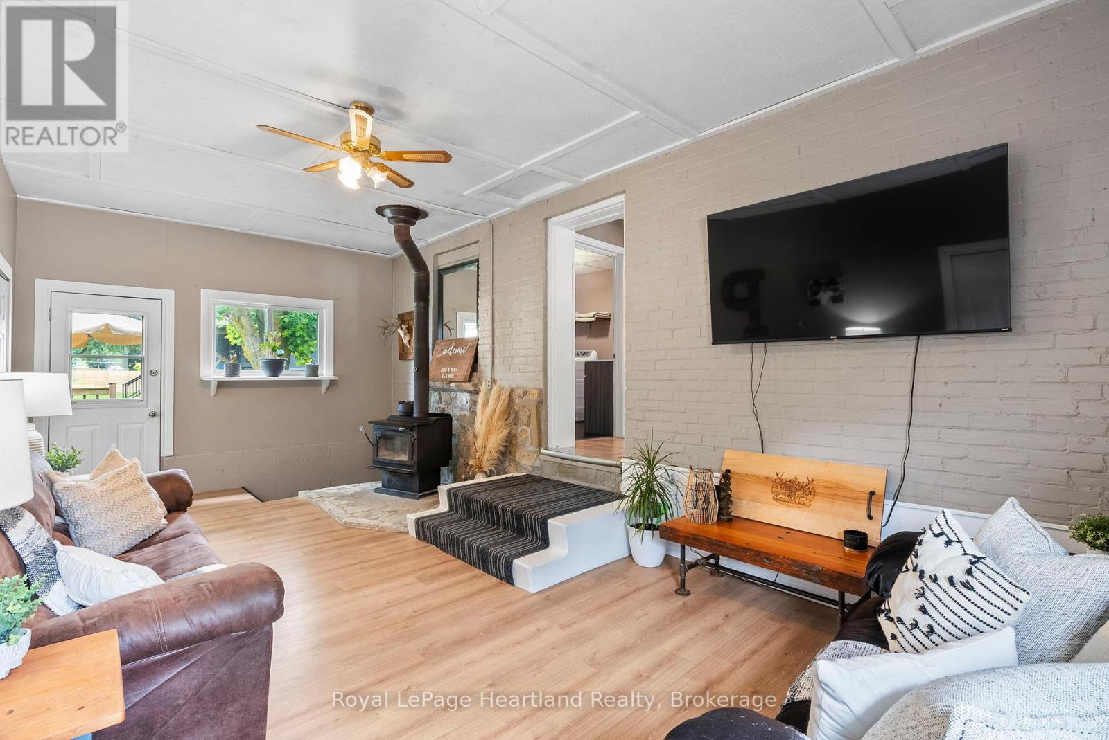 33 Allan Street, Minto, Ontario  N0G 1M0 - Photo 6 - X12232020