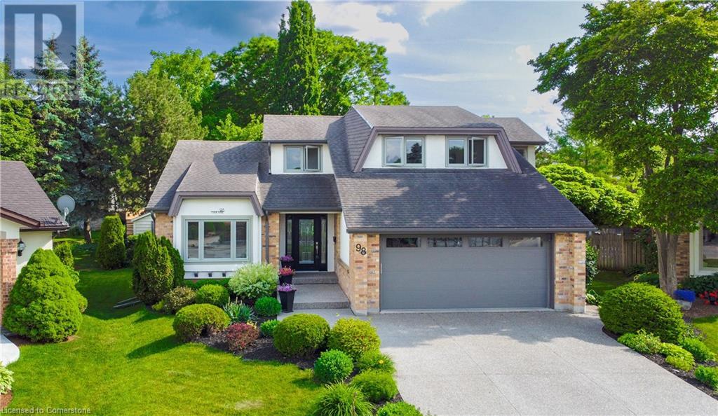 98 FORFAR Avenue, Kitchener, Ontario