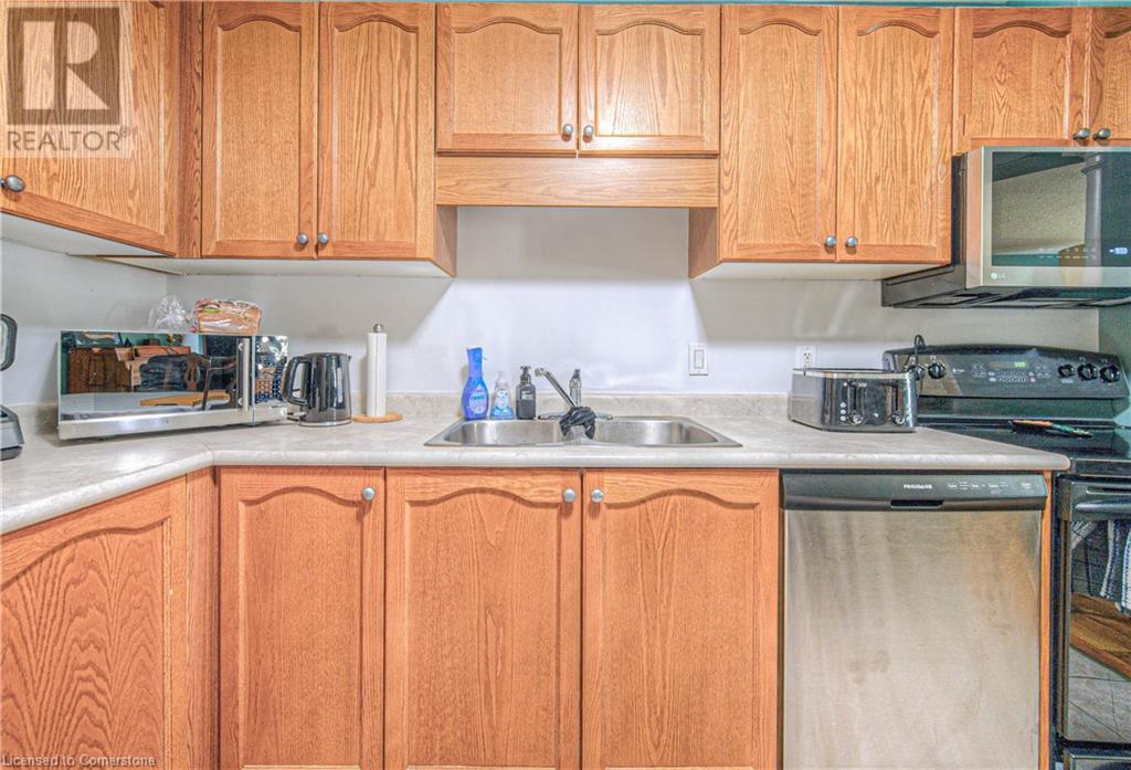 169 Bismark Drive Unit# 29, Cambridge, Ontario  N1S 5C1 - Photo 8 - 40741811