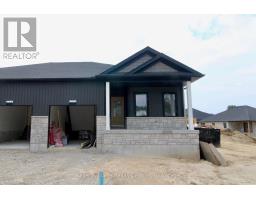 860 22ND AVENUE A, Hanover, Ontario