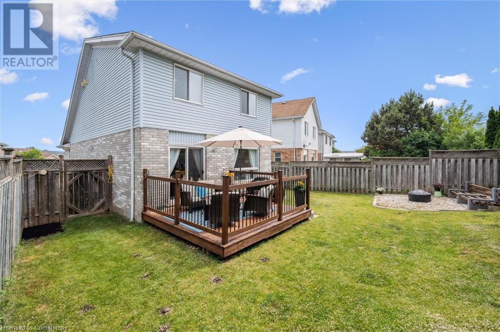 747 Fairway Court, Kitchener, Ontario  N2A 4B4 - Photo 36 - 40742076