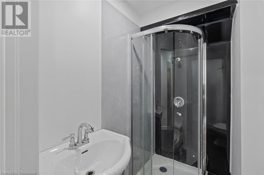 34 Sportsman Hill Street, Kitchener, Ontario  N2P 0J3 - Photo 39 - 40743134