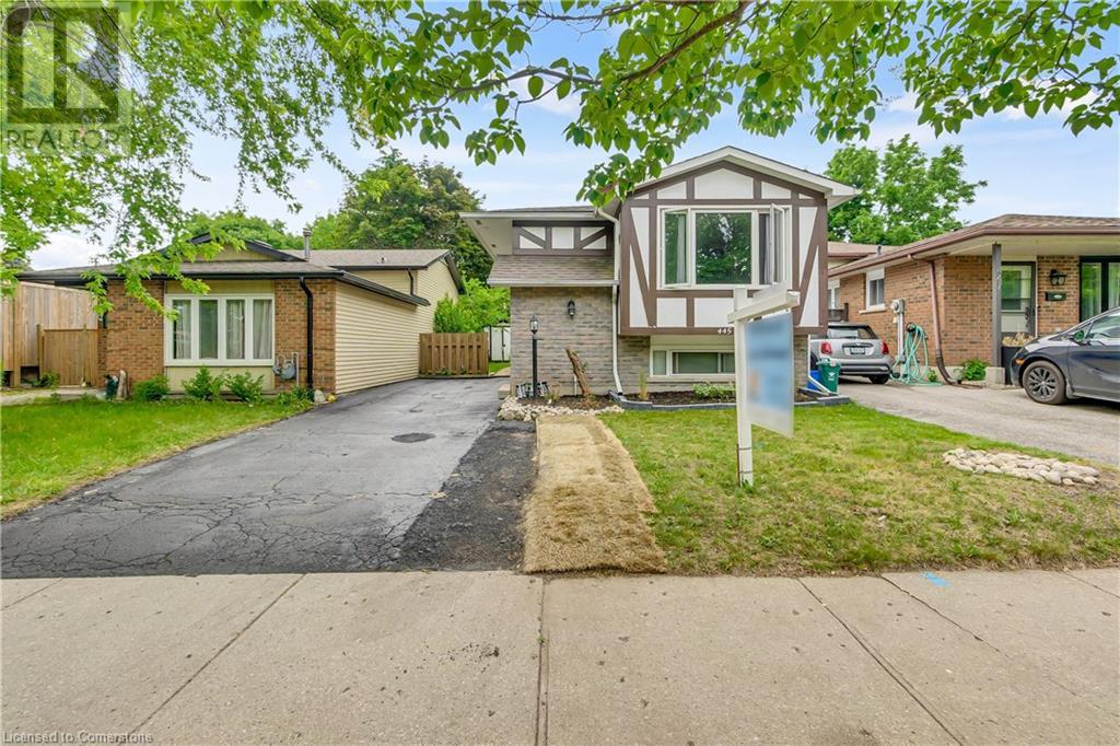 445 Drummerhill Crescent, Waterloo, Ontario  N2T 1G3 - Photo 2 - 40743090