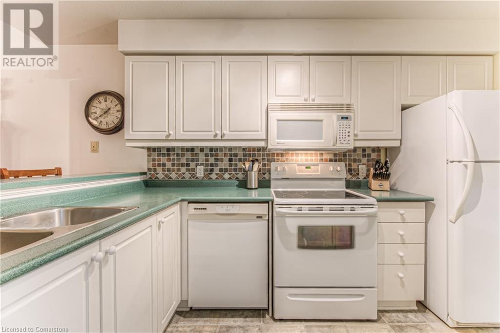 42 Green Valley Drive Unit# 79, Kitchener, Ontario  N2P 2J8 - Photo 17 - 40740638
