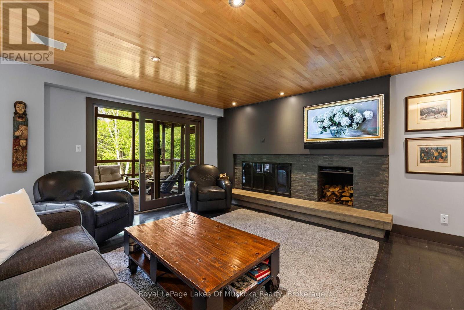 31 Curling Road, Bracebridge, Ontario  P1L 1M6 - Photo 15 - X12232508