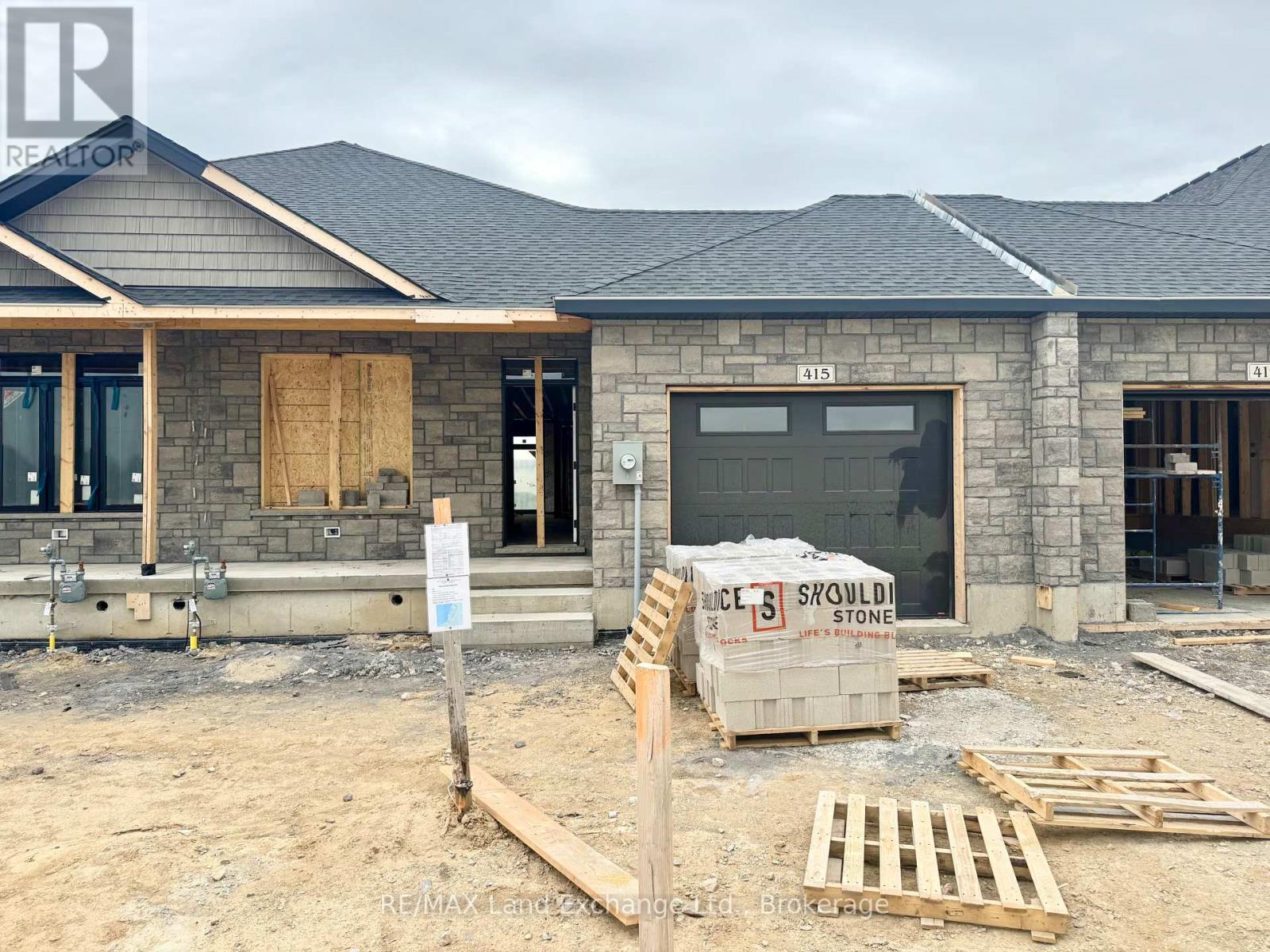 415 IVINGS DRIVE, Saugeen Shores, Ontario