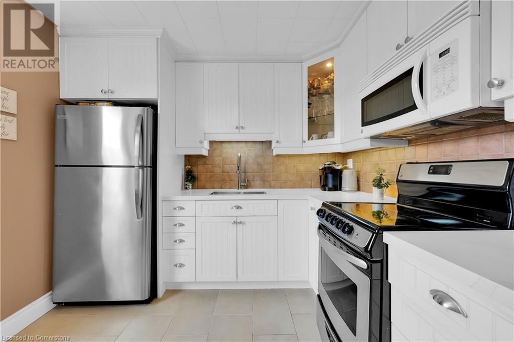 1351 Lakeshore Road Unit# 16, Burlington, Ontario  L7S 1B1 - Photo 15 - 40742986
