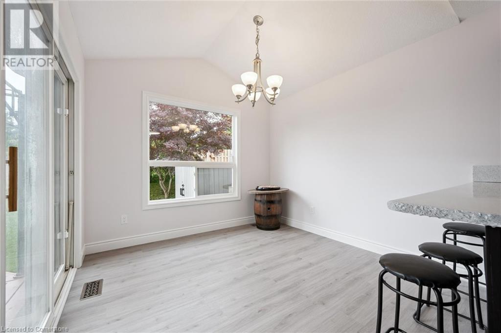 130 Silurian Drive, Guelph, Ontario  N1E 7G1 - Photo 8 - 40723395