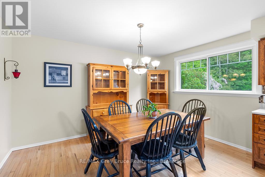 79 Farrar Street, Meaford, Ontario  N4L 1E6 - Photo 12 - X12232652