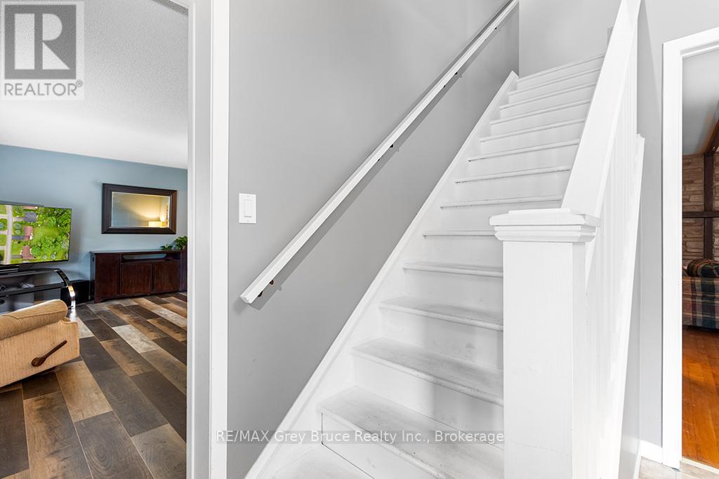 79 Farrar Street, Meaford, Ontario  N4L 1E6 - Photo 21 - X12232652
