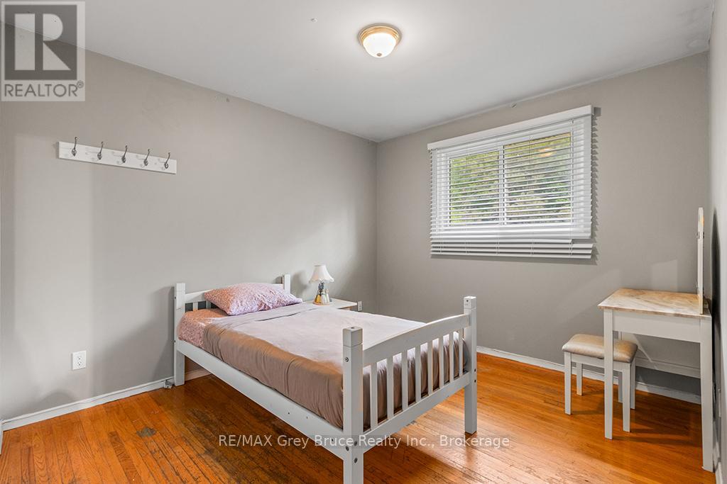 79 Farrar Street, Meaford, Ontario  N4L 1E6 - Photo 28 - X12232652