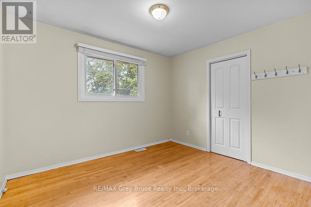 79 Farrar Street, Meaford, Ontario  N4L 1E6 - Photo 30 - X12232652