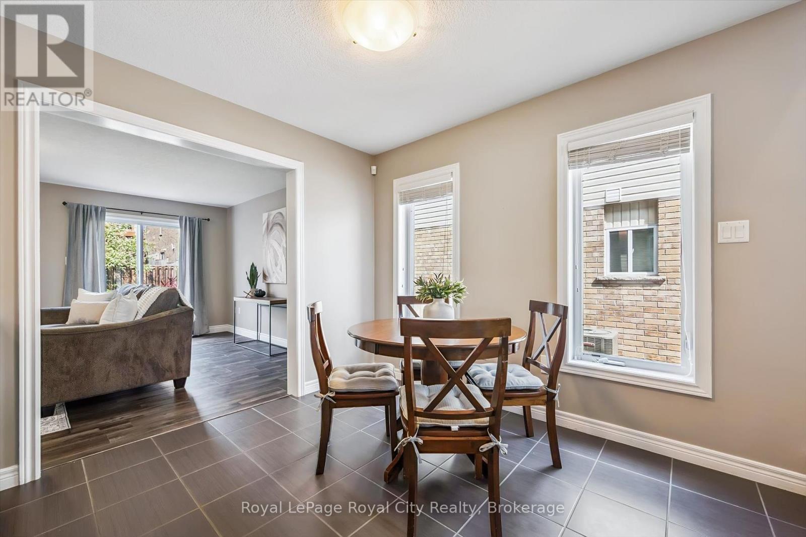 31 Oakes Crescent, Guelph, Ontario  N1E 0J6 - Photo 22 - X12232690