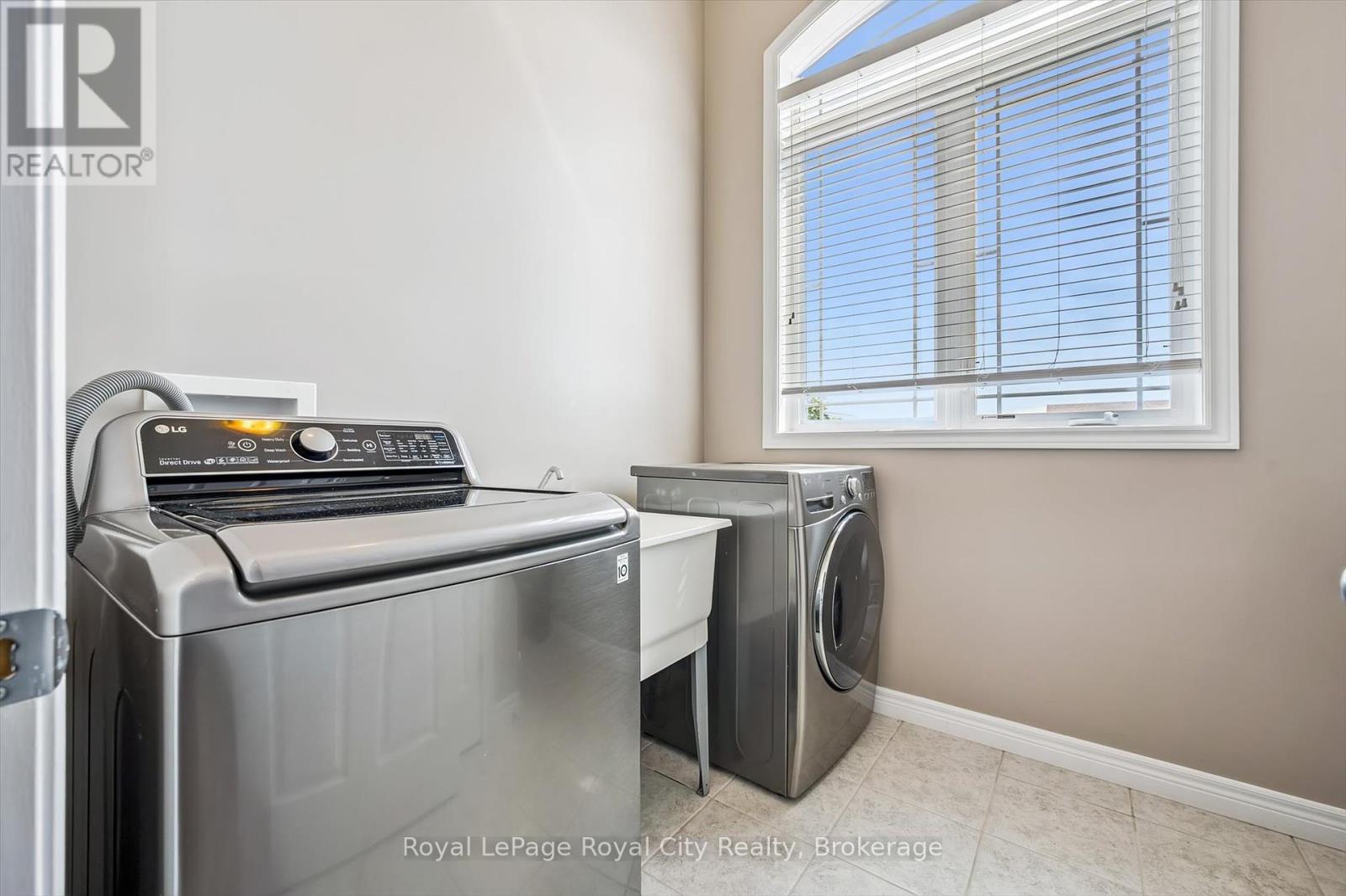 31 Oakes Crescent, Guelph, Ontario  N1E 0J6 - Photo 27 - X12232690