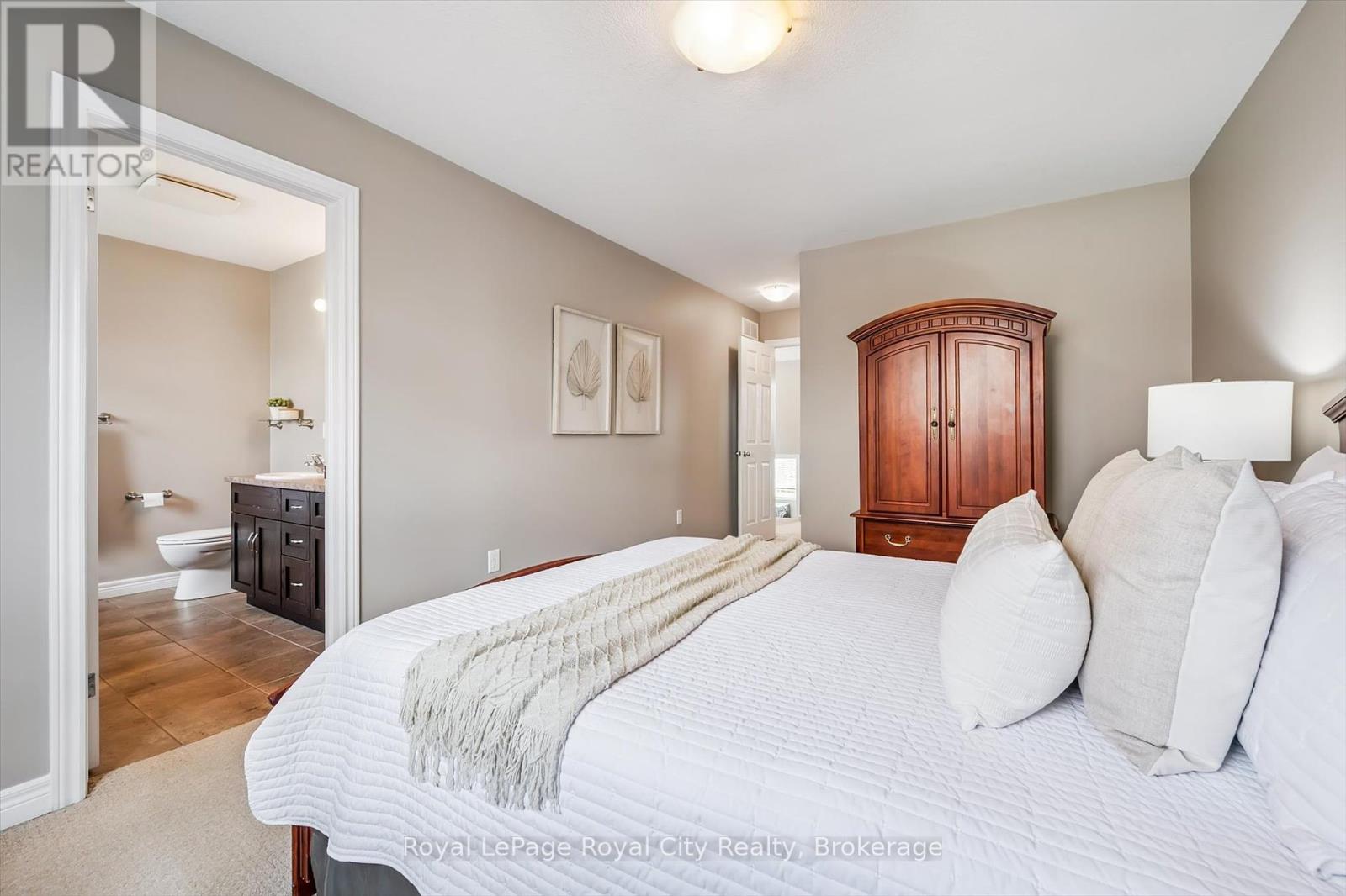 31 Oakes Crescent, Guelph, Ontario  N1E 0J6 - Photo 29 - X12232690