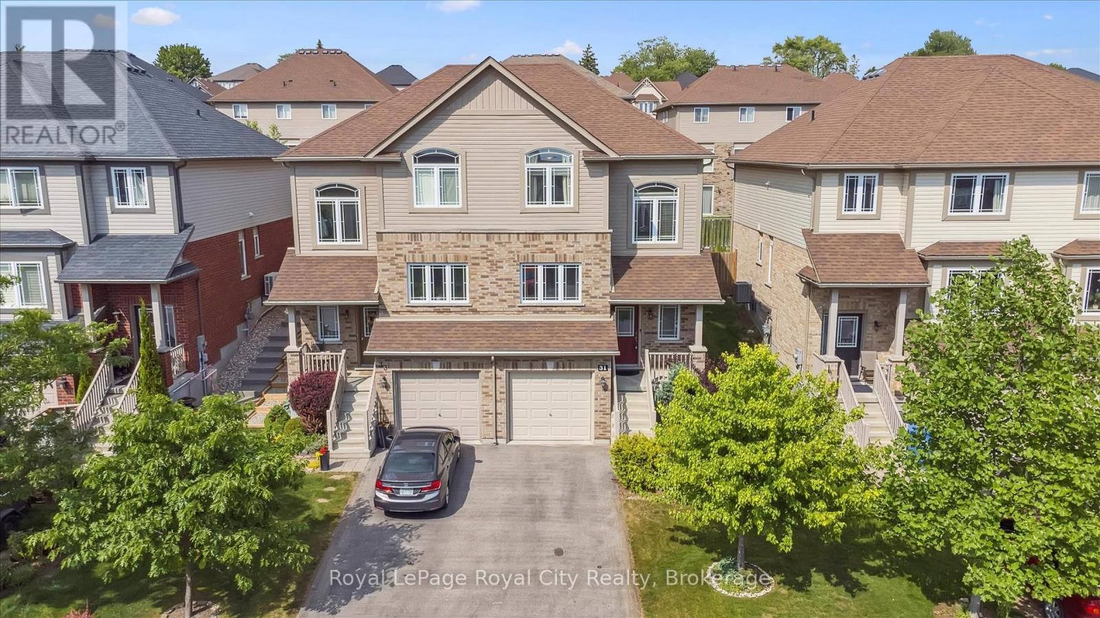 31 Oakes Crescent, Guelph, Ontario  N1E 0J6 - Photo 3 - X12232690