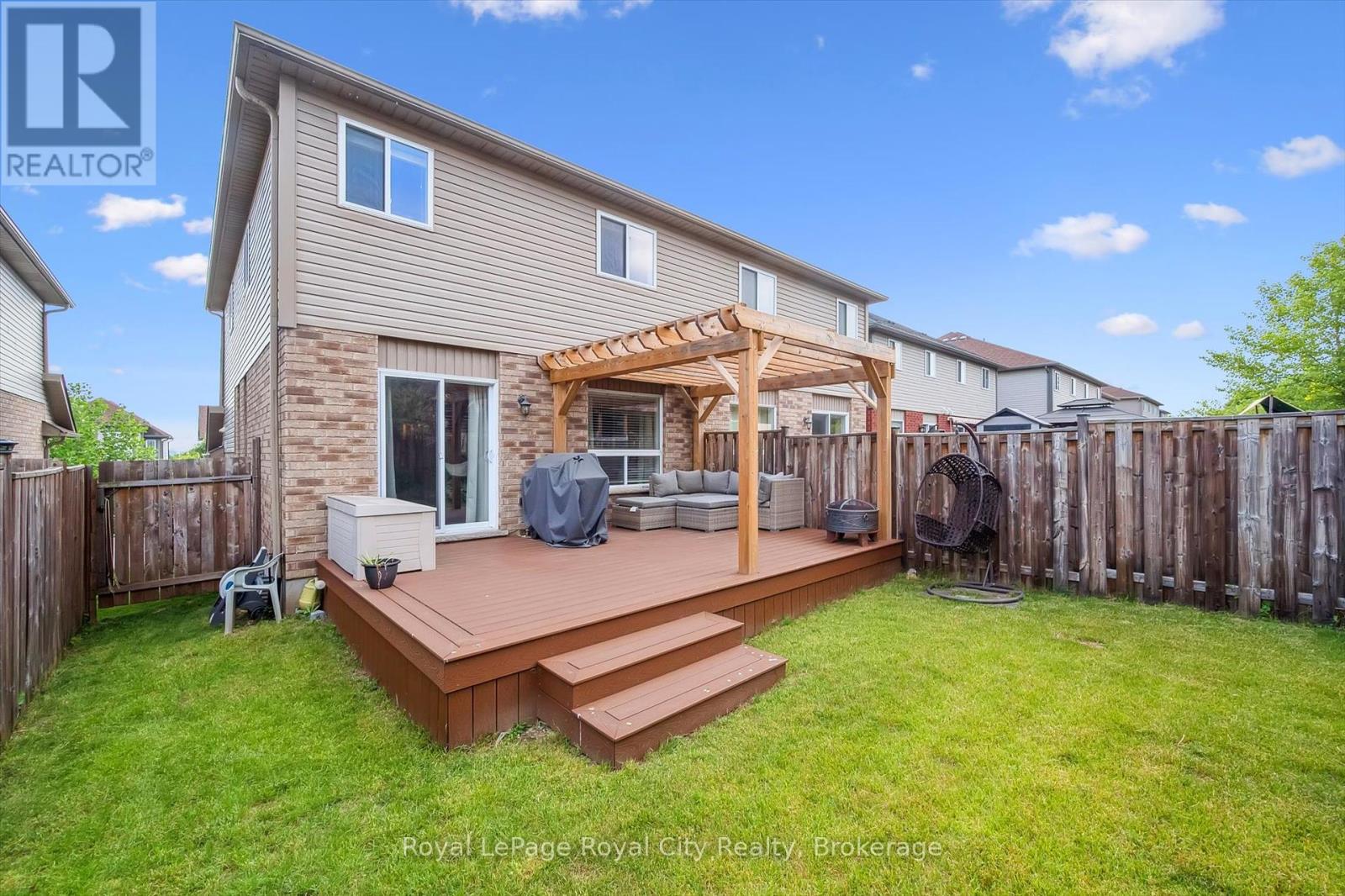 31 Oakes Crescent, Guelph, Ontario  N1E 0J6 - Photo 39 - X12232690