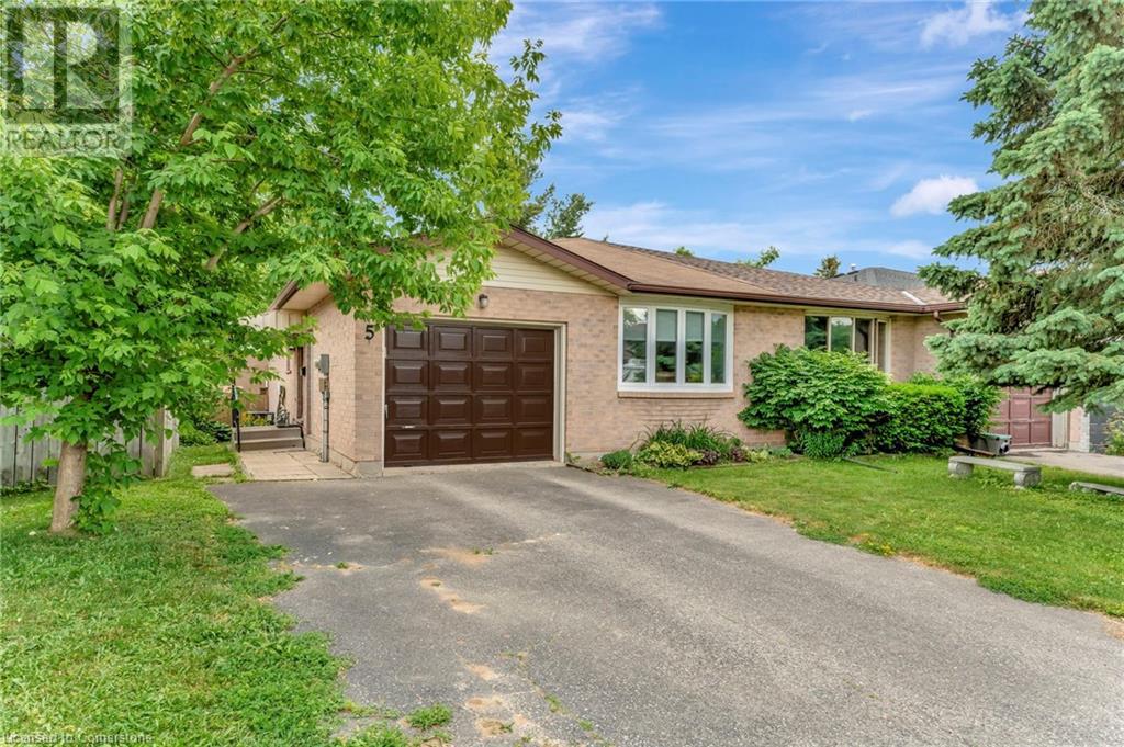 5 MARCON Court, Kitchener, Ontario