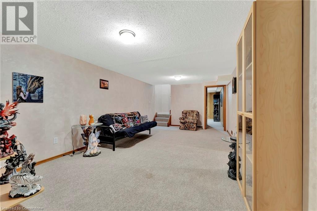 5 Marcon Court, Kitchener, Ontario  N2E 3G2 - Photo 20 - 40742524