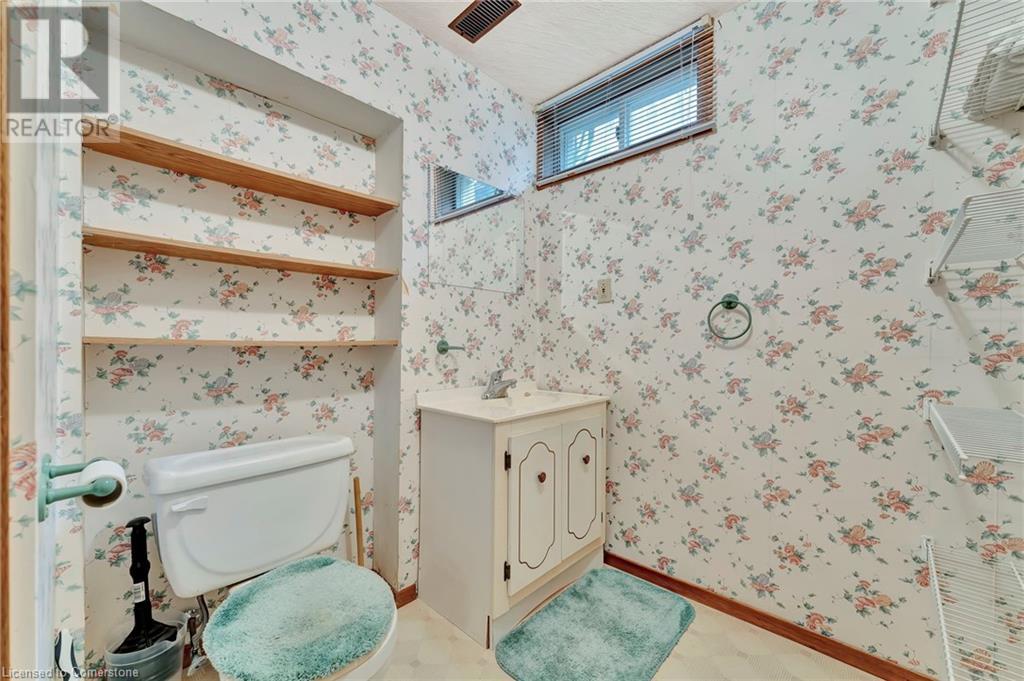 5 Marcon Court, Kitchener, Ontario  N2E 3G2 - Photo 23 - 40742524