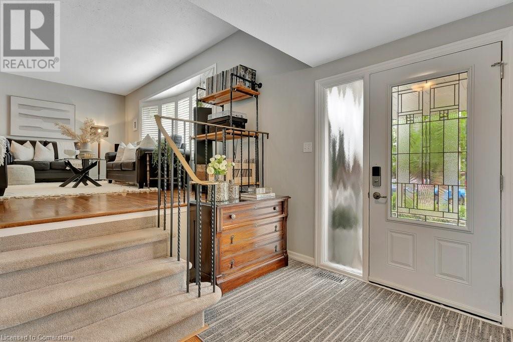 6 Meadow Crescent, Guelph, Ontario  N1H 6V2 - Photo 4 - 40741319