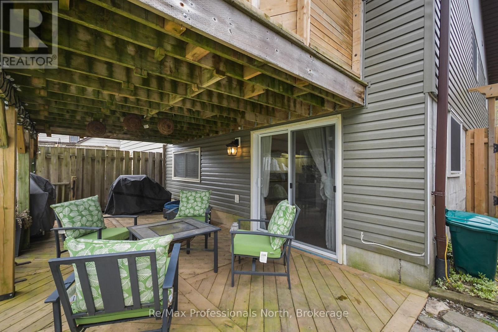 180 Fernwood Drive, Gravenhurst, Ontario  P1P 1P4 - Photo 27 - X12232725