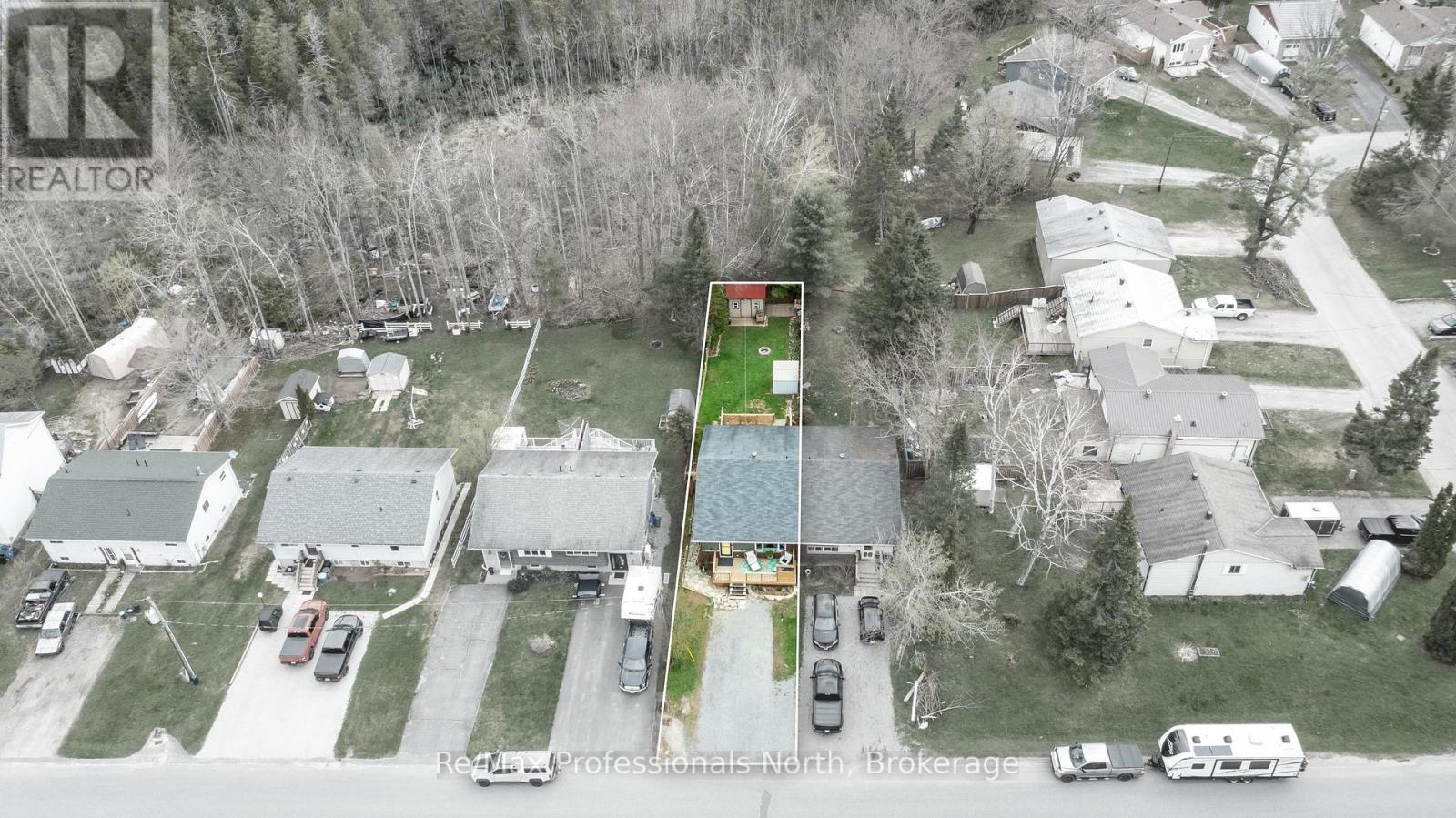 180 Fernwood Drive, Gravenhurst, Ontario  P1P 1P4 - Photo 33 - X12232725
