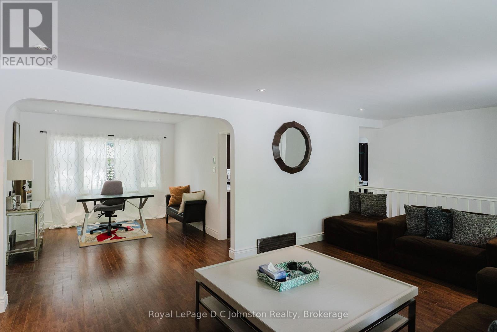 623 Louis Street E, Saugeen Shores, Ontario  N0H 2C4 - Photo 12 - X12232881