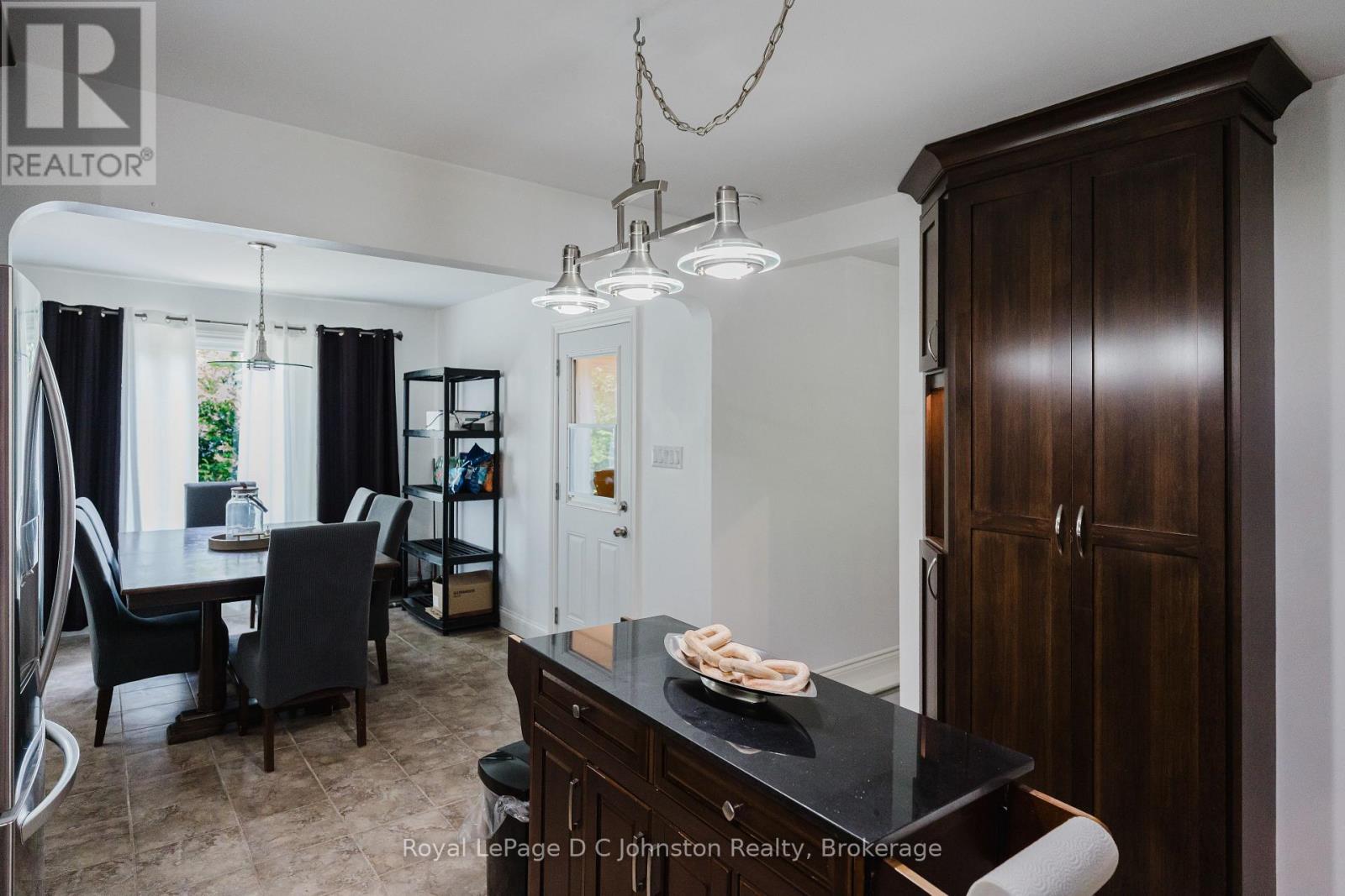 623 Louis Street E, Saugeen Shores, Ontario  N0H 2C4 - Photo 18 - X12232881