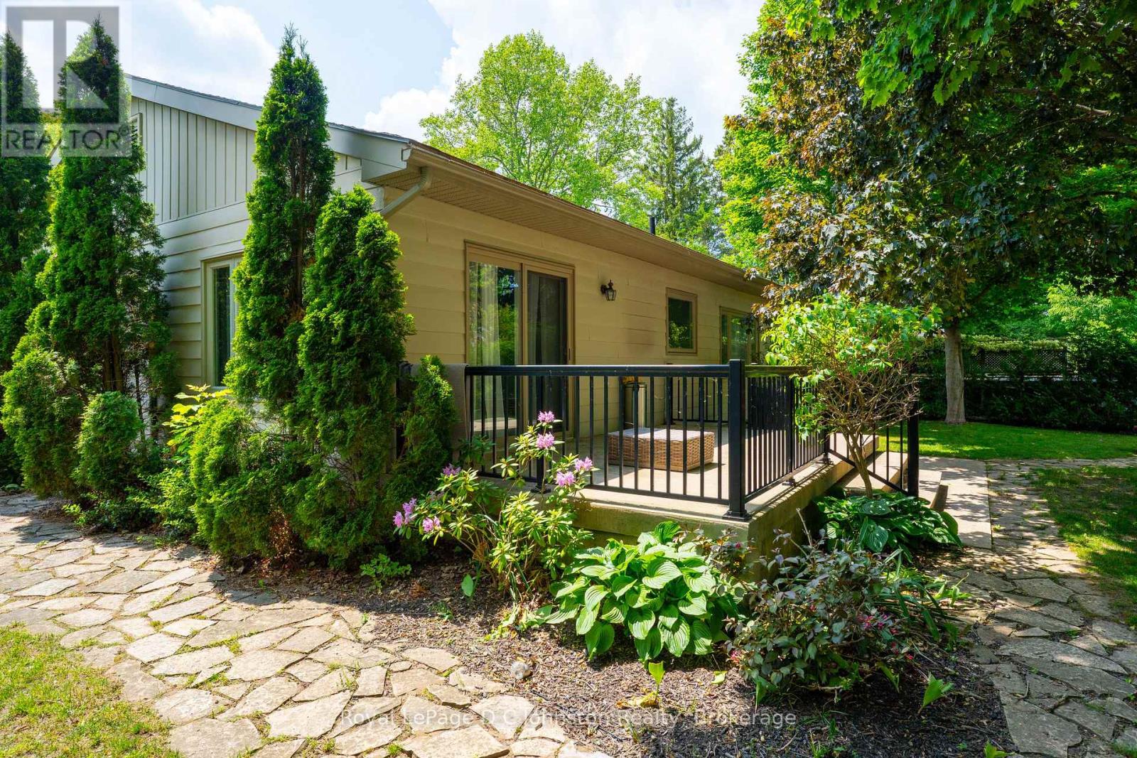 623 Louis Street E, Saugeen Shores, Ontario  N0H 2C4 - Photo 38 - X12232881