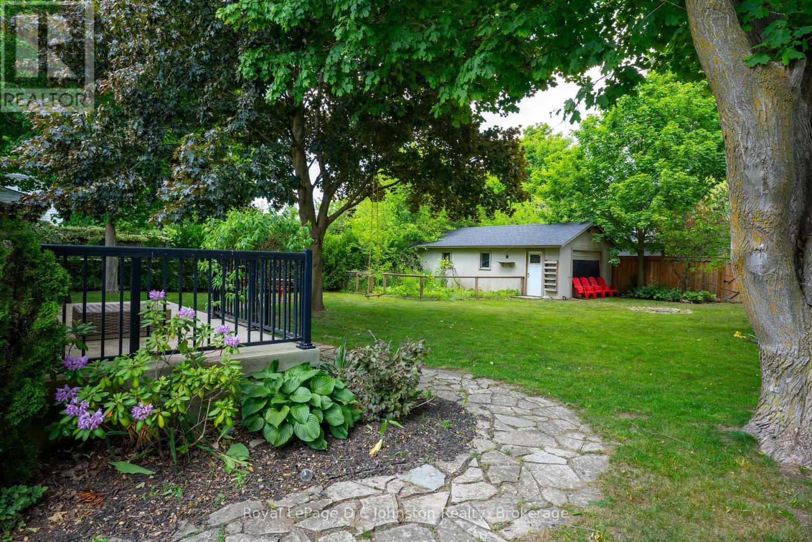 623 Louis Street E, Saugeen Shores, Ontario  N0H 2C4 - Photo 39 - X12232881