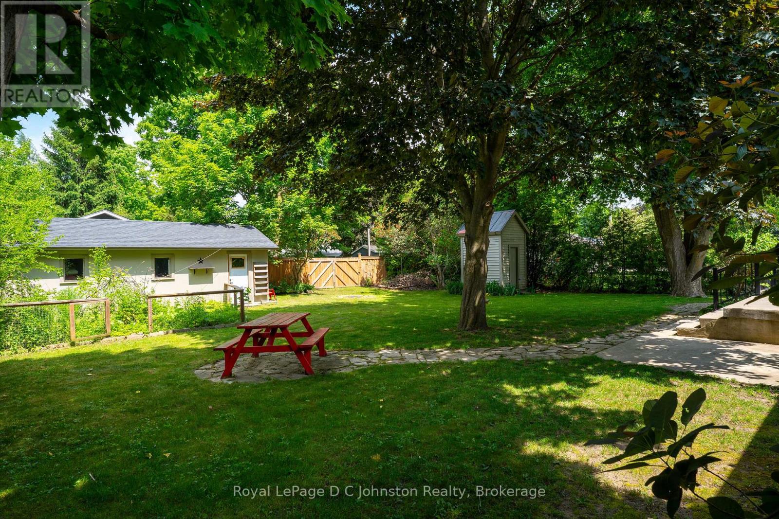 623 Louis Street E, Saugeen Shores, Ontario  N0H 2C4 - Photo 40 - X12232881