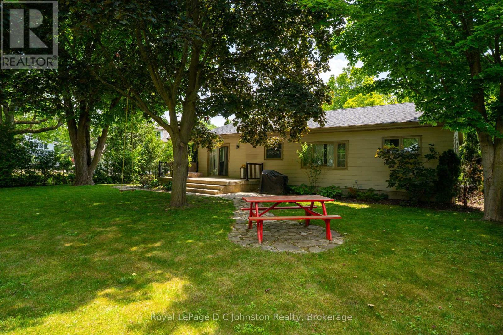 623 Louis Street E, Saugeen Shores, Ontario  N0H 2C4 - Photo 44 - X12232881