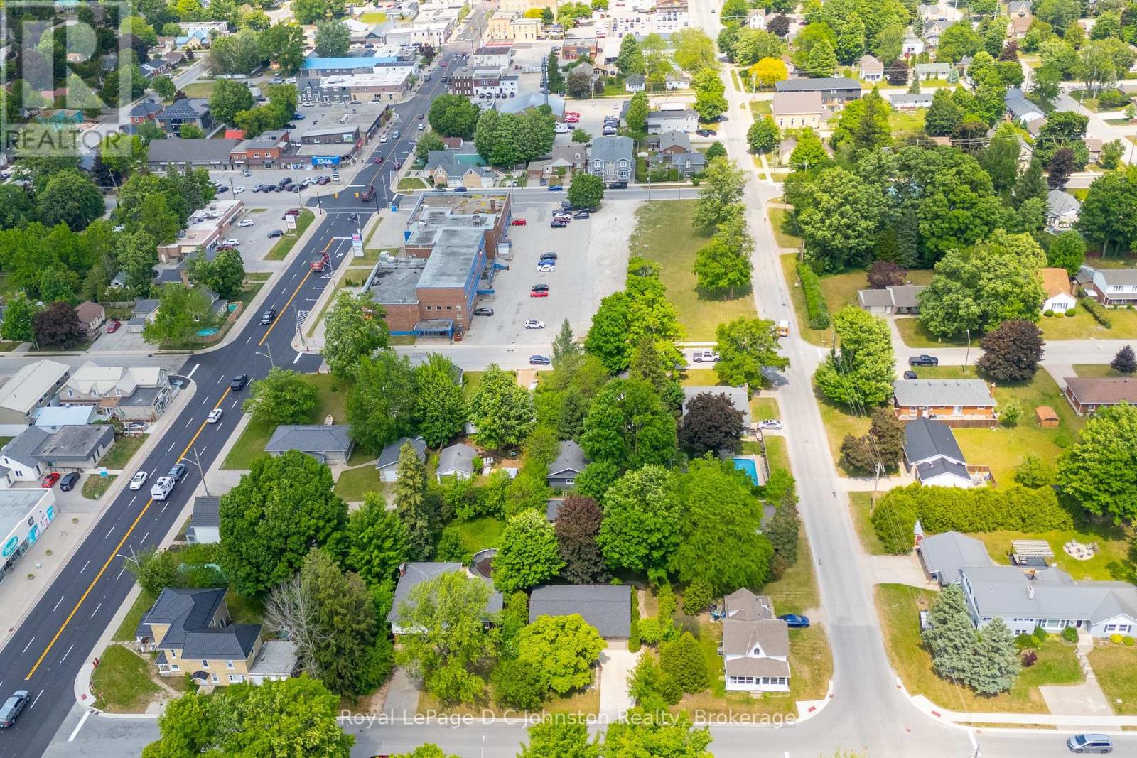 623 Louis Street E, Saugeen Shores, Ontario  N0H 2C4 - Photo 5 - X12232881