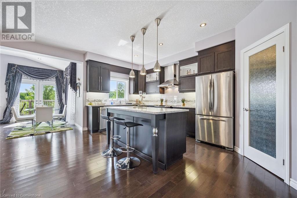 598 Sundew Drive, Waterloo, Ontario  N2V 0B9 - Photo 8 - 40721917