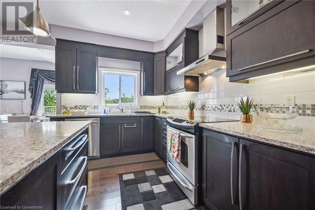 598 Sundew Drive, Waterloo, Ontario  N2V 0B9 - Photo 9 - 40721917