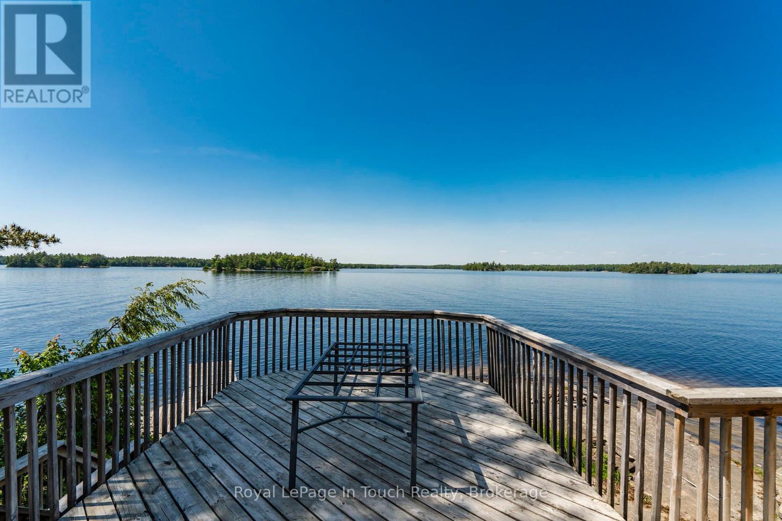 2 IS 270 GEORGIAN BAY ISLAND, Georgian Bay, Ontario