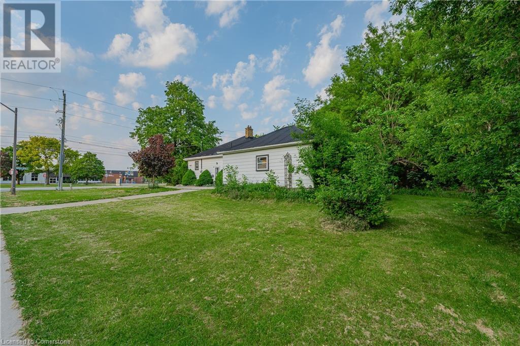 1060 Queens Bush Road, Wellesley, Ontario  N0B 2T0 - Photo 6 - 40740030