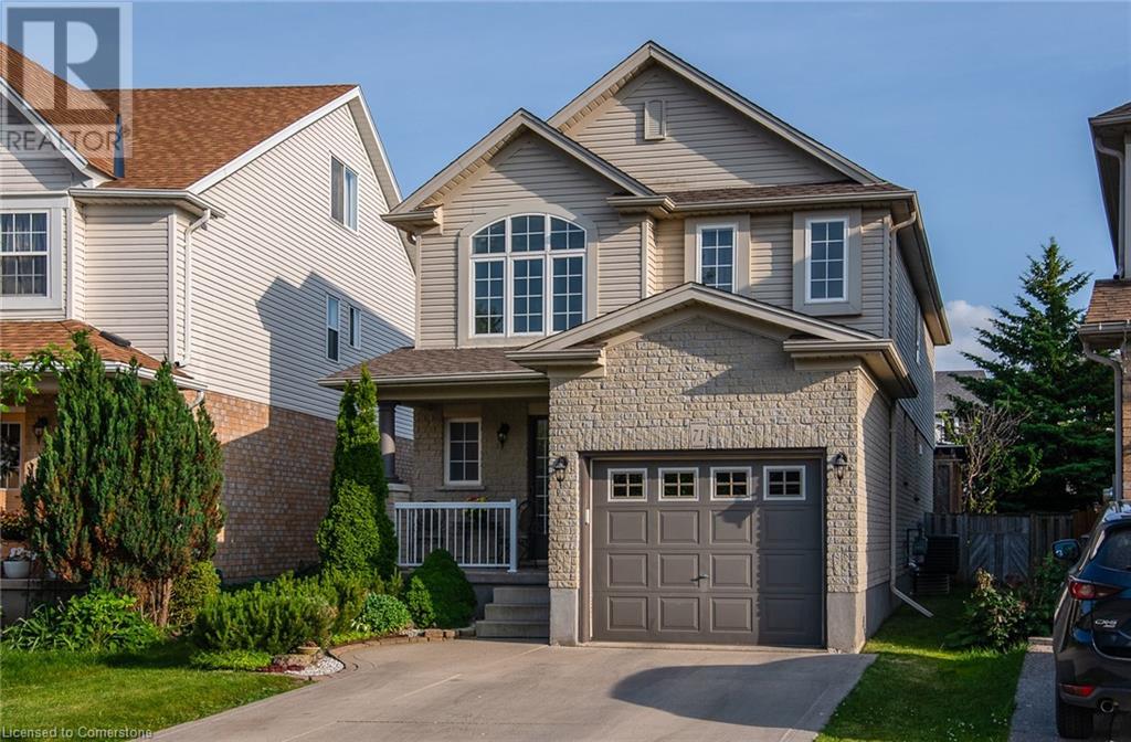 71 DUBRICK Crescent, Kitchener, Ontario