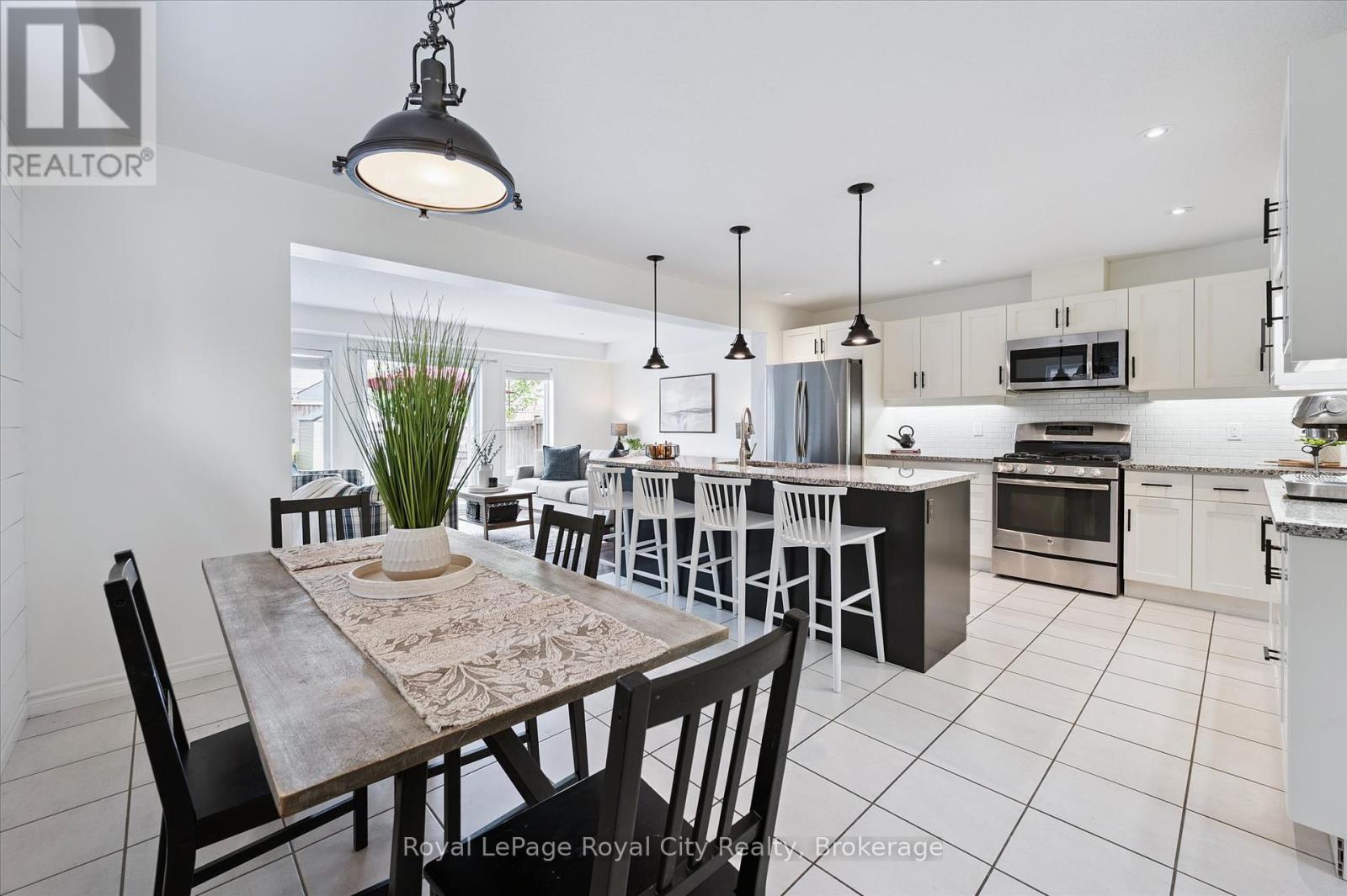 138 Couling Crescent, Guelph, Ontario  N1H 6J1 - Photo 18 - X12233031