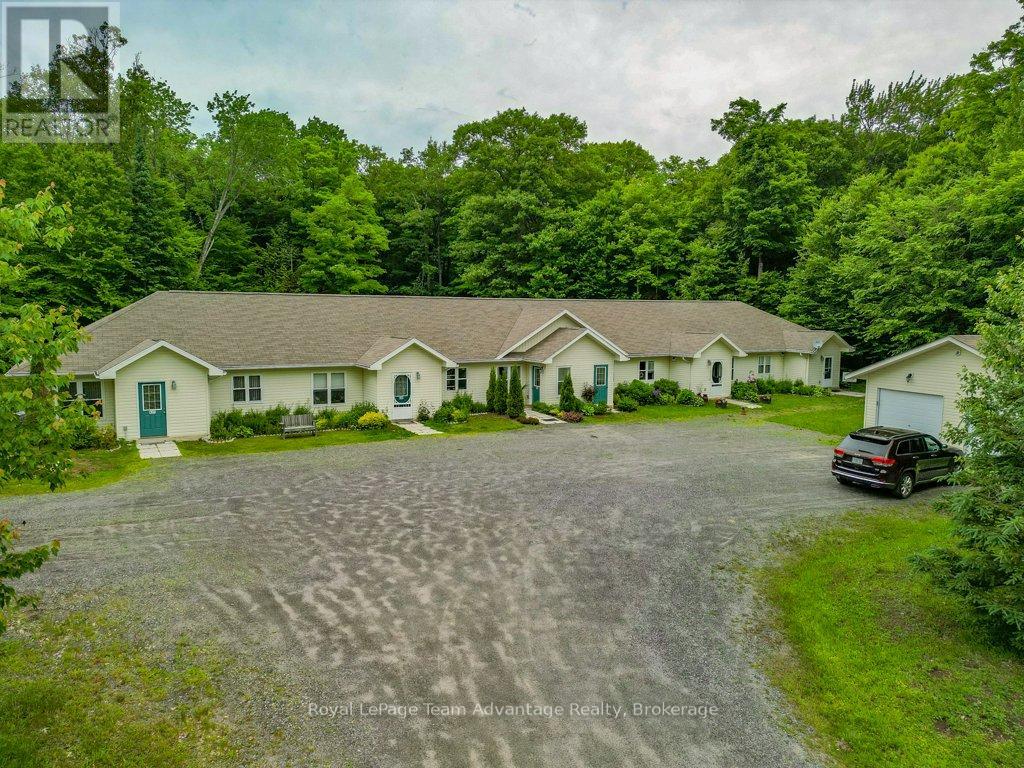 5 - 25 Seguin Place Drive, Seguin, Ontario  P2A 1B2 - Photo 4 - X12233155