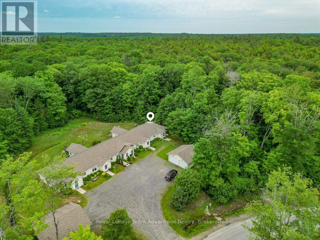 5 - 25 Seguin Place Drive, Seguin, Ontario  P2A 1B2 - Photo 5 - X12233155